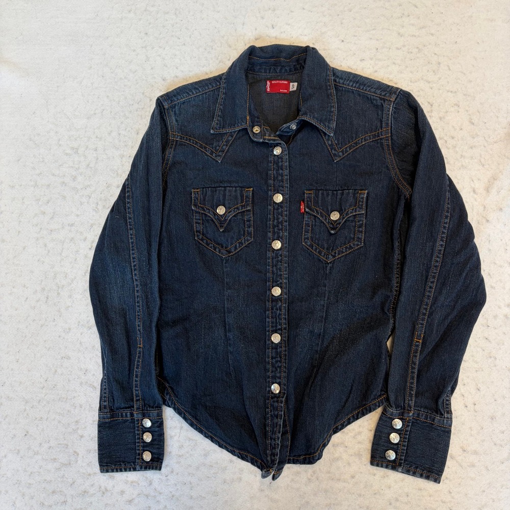Levi's Denim Western Shirt Womens Size S Blue Pearl Snap Long Sleeve Dark Wash